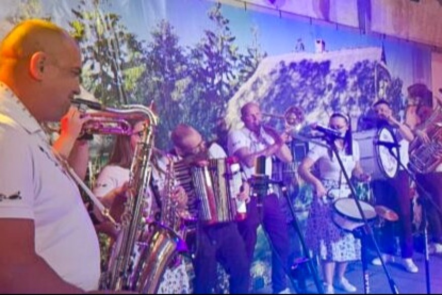 Na majówce w Ostrzycach bawiły się tłumy