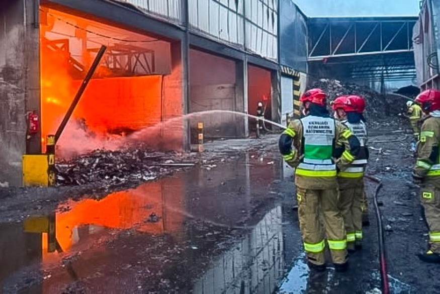 Pożar w Chlewnicy opanowany. Jakie będą straty?